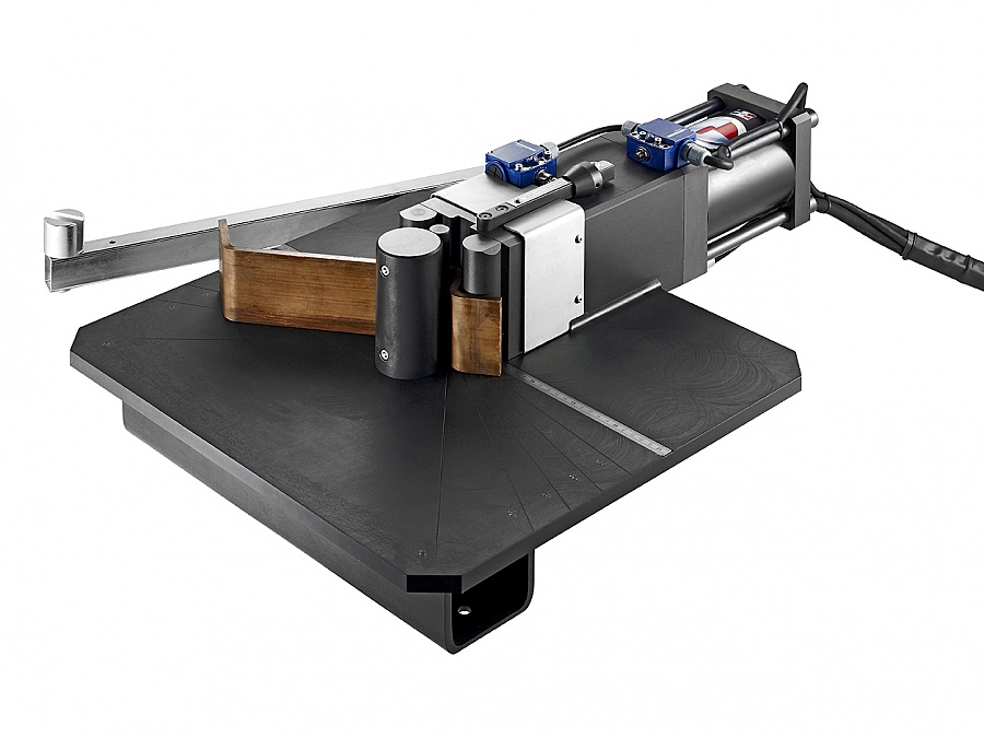 Hydraulische Biegemaschine speziell für Schaltschrankbauer, für Kupferschienen 160mm